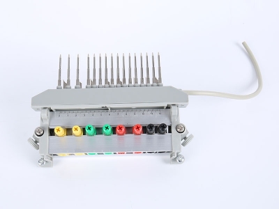 HH2018A三相鋁合金背出線(xiàn)直接式表座帶輔助端子（8滑塊,165孔距，M8螺桿）