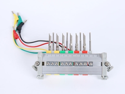 HH2018A三相鋁合金背出線(xiàn)表座帶電壓端子（6滑塊,165孔距，M8螺桿）